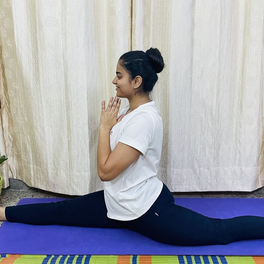Vaishali Tomar - (Yoga & Ayurveda, Women’s Health)