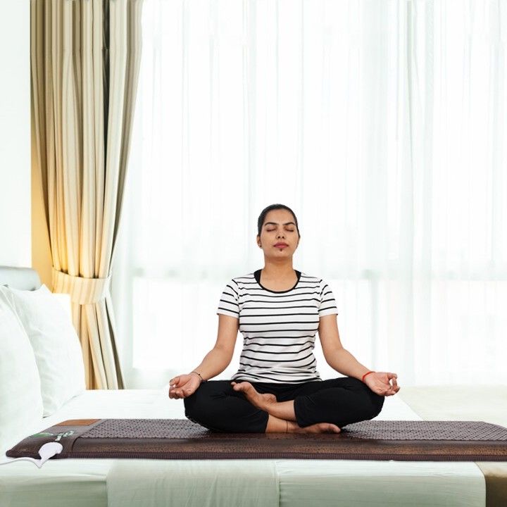 Varsha Singh - (Yoga & Ayurveda)