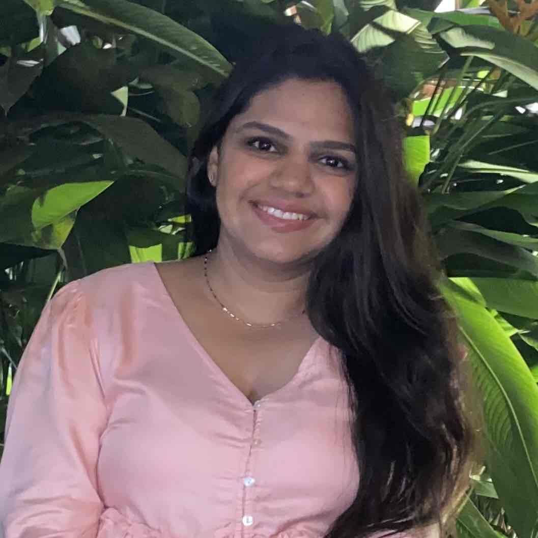 Hemangi Makadia - ()