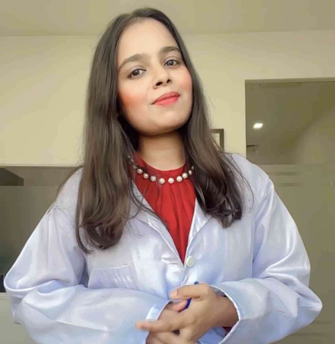 Mansi Raghav - (Gut-Health Dietitian,Weight-Loss Coach)