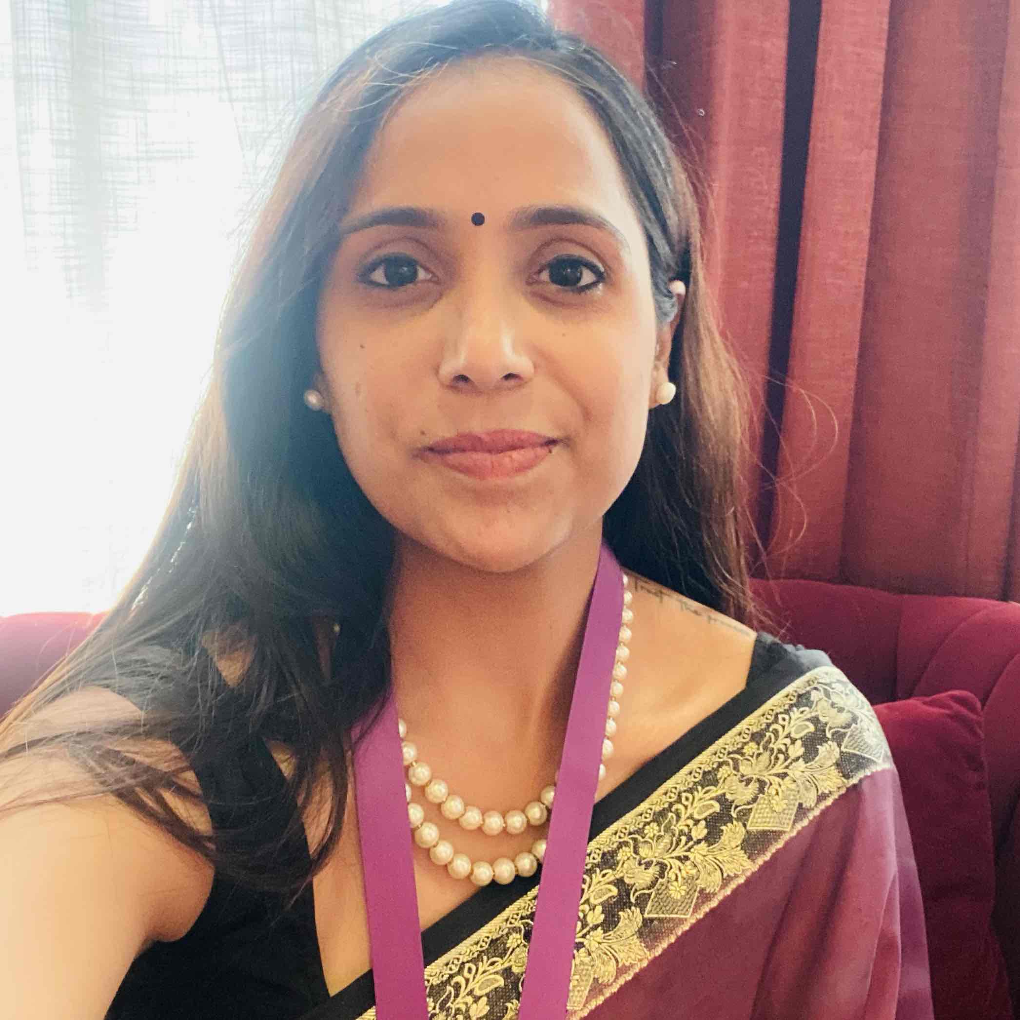 Shikha Walia - (Gut-Health Dietitian,Sports & Fitness Nutrition,Weight-Loss Coach)