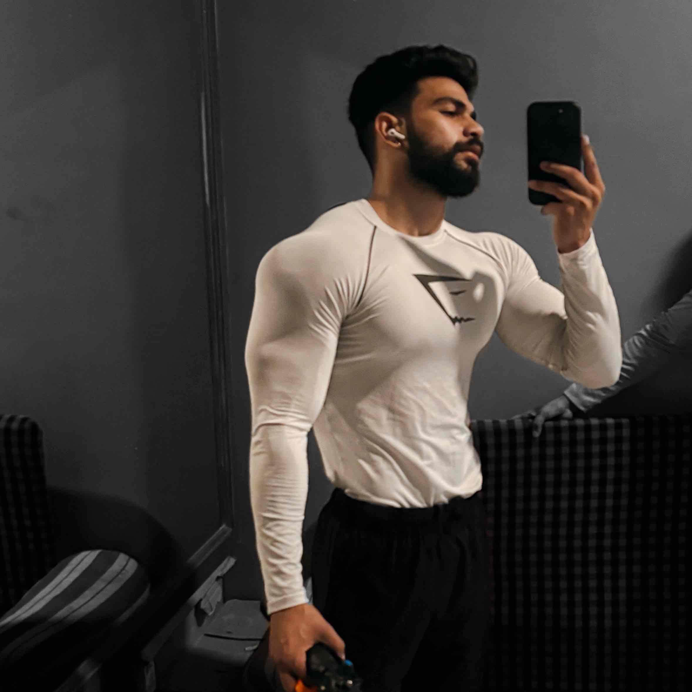 Aman Verma - (Body-Weight Conditioning,Functional / HIIT Training,Plant-Based Nutrition,Sports & Fitness Nutrition,Weight-Loss Coach)