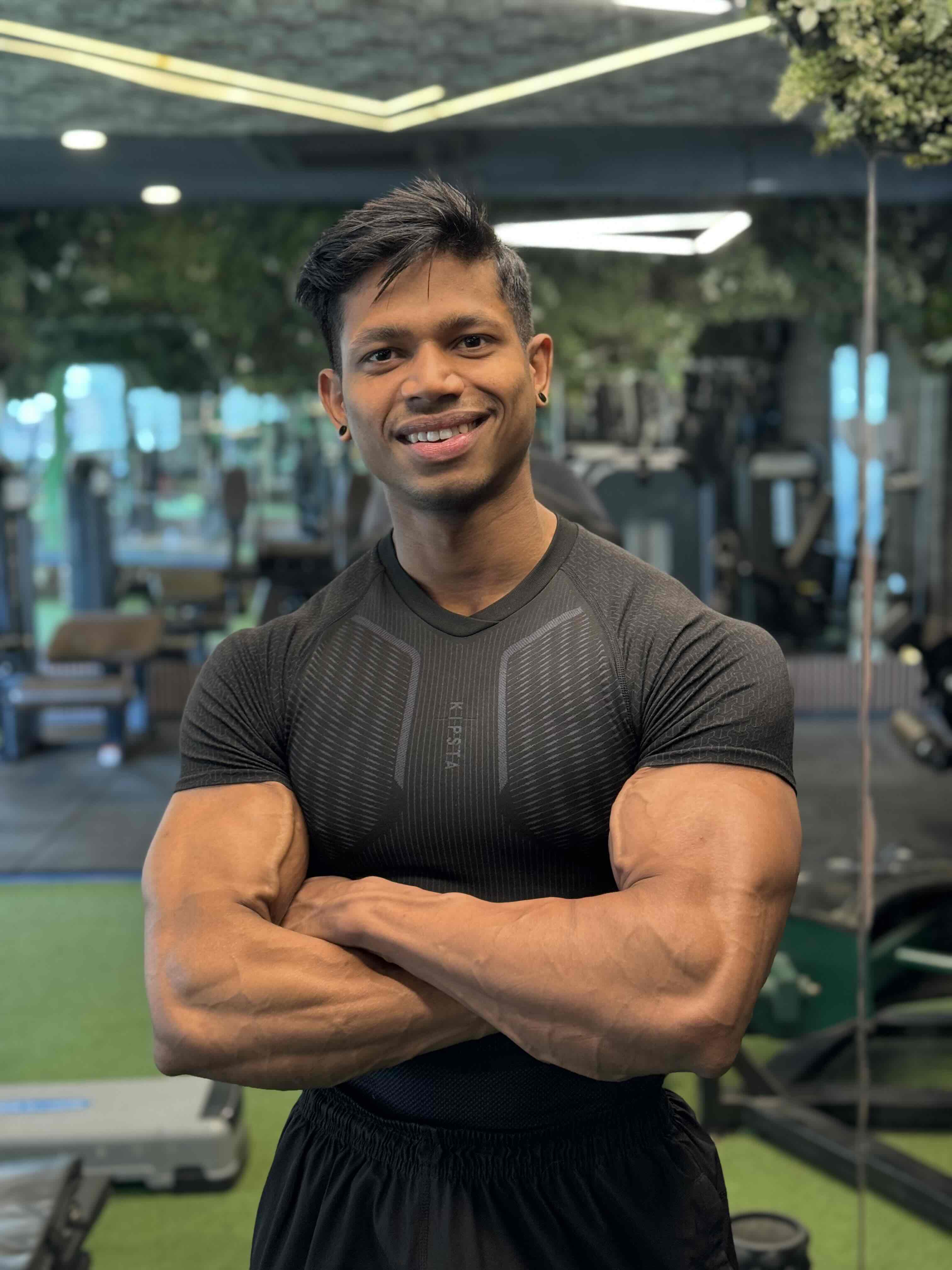 Pareshnath Das - (Body-Weight Conditioning, Functional / HIIT Training, Weight-Loss Coach)