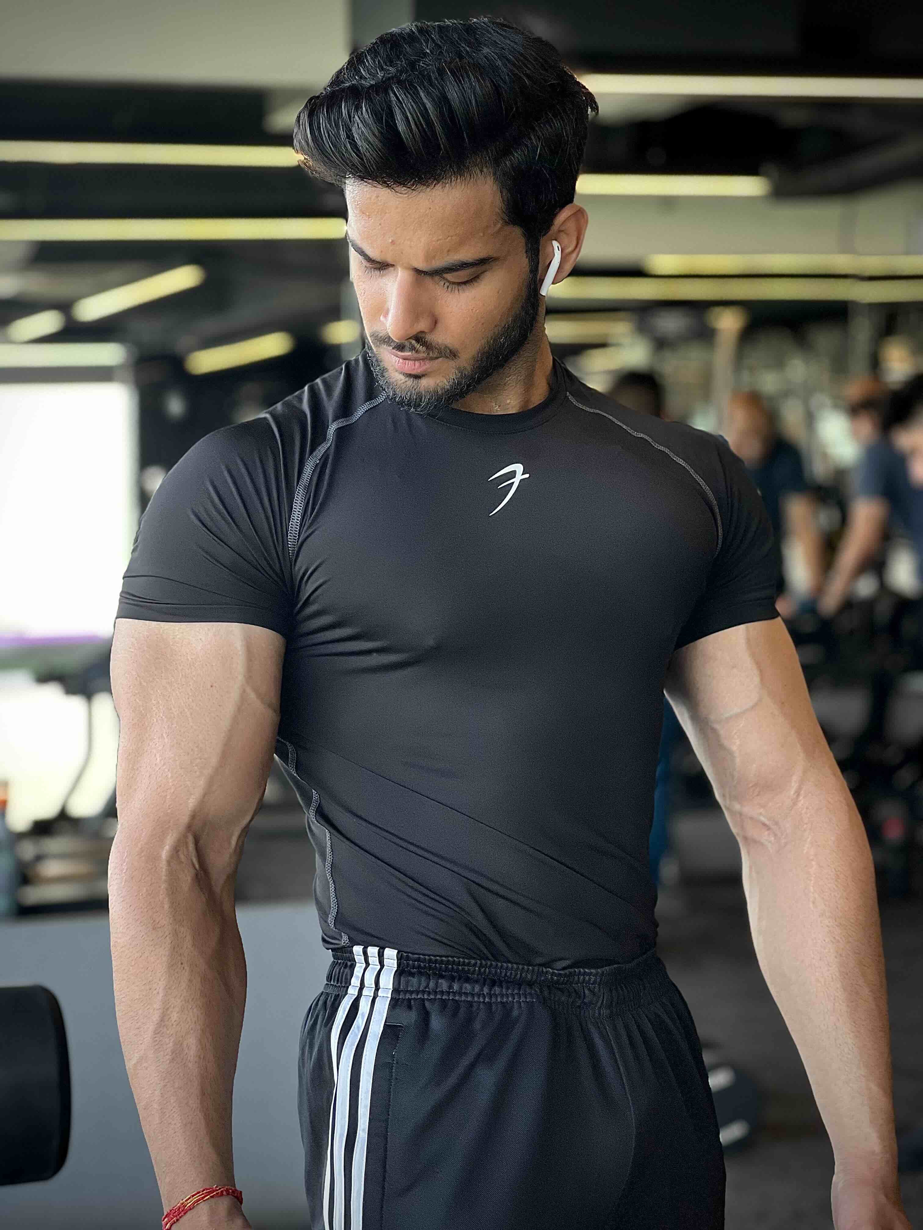 Aakash Goel - (Body-Weight Conditioning, Circuit / Boot-Camp, Functional / HIIT Training, Gut-Health Dietitian, Plant-Based Nutrition, Registered Dietitian, Sports & Fitness Nutrition, Weight-Loss Coach)