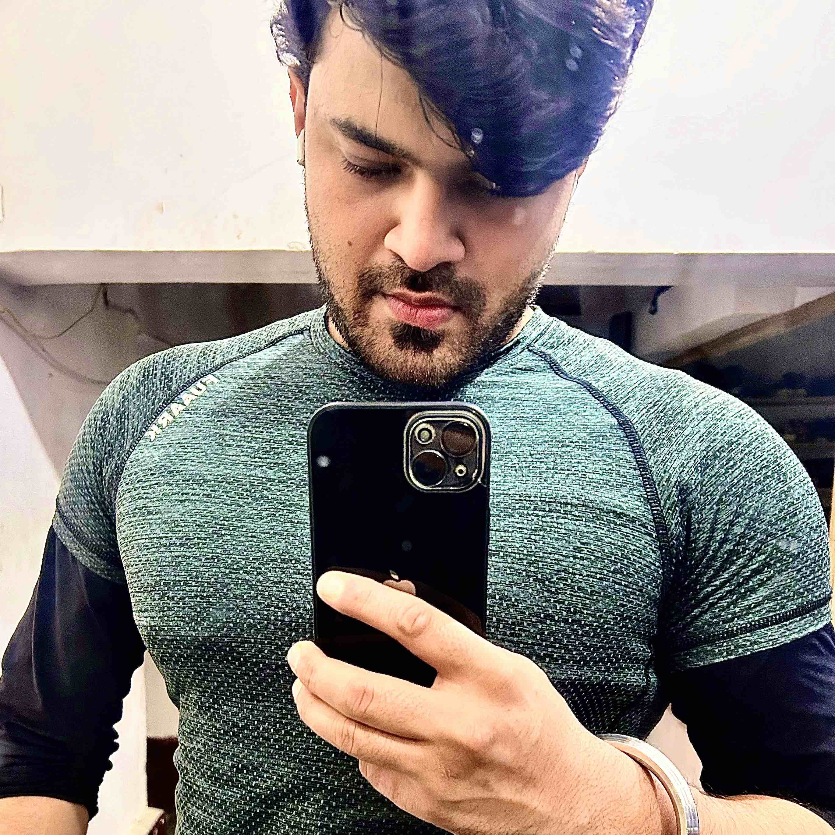 Kshitij - (Body-Weight Conditioning,Circuit / Boot-Camp,Functional / HIIT Training,Gut-Health Dietitian,Registered Dietitian,Sports & Fitness Nutrition,Weight-Loss Coach,Corrective Exercise,Injury Rehab & Mobility,Injury-Prevention Exercise,Endurance Coach,Sports Performance Coaching,Strength & Conditioning,Menopause Wellness Coach,PCOS Support (nutrition),Postnatal Recovery,Prenatal Fitness)