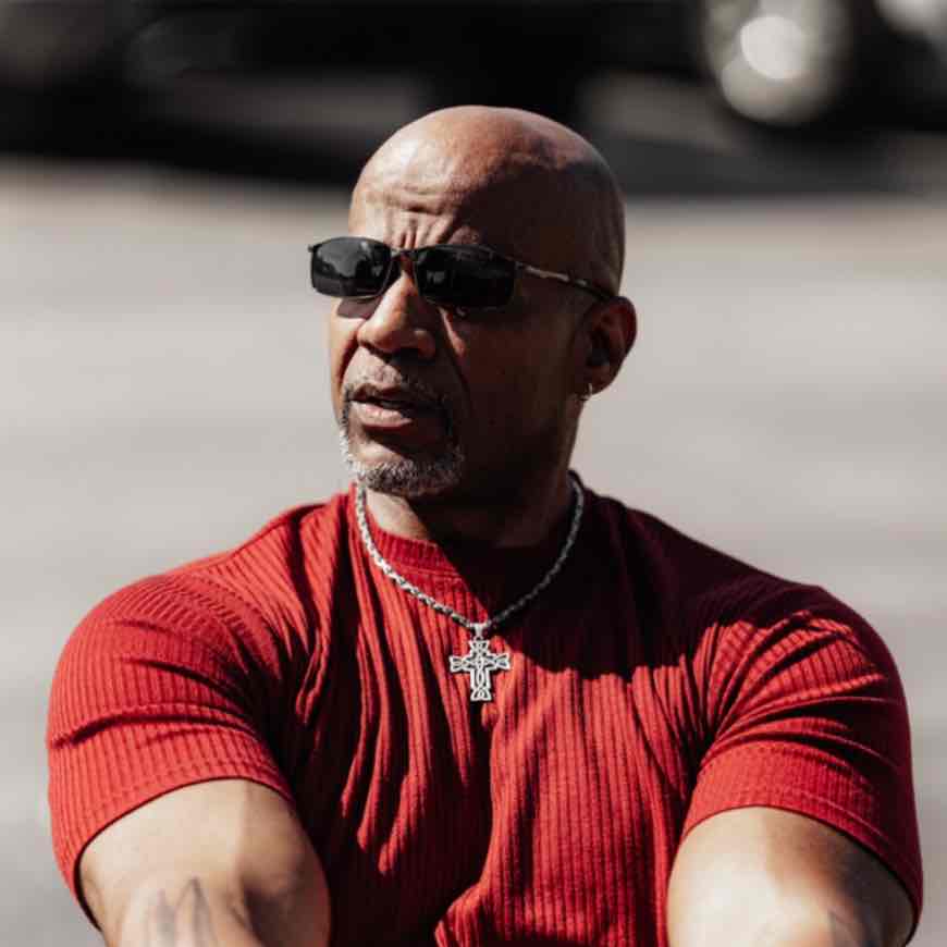 Coachscottgsmith - (Circuit / Boot-Camp, Functional / HIIT Training, Sports & Fitness Nutrition, Weight-Loss Coach, Sports Mindset Coach, Strength & Conditioning)