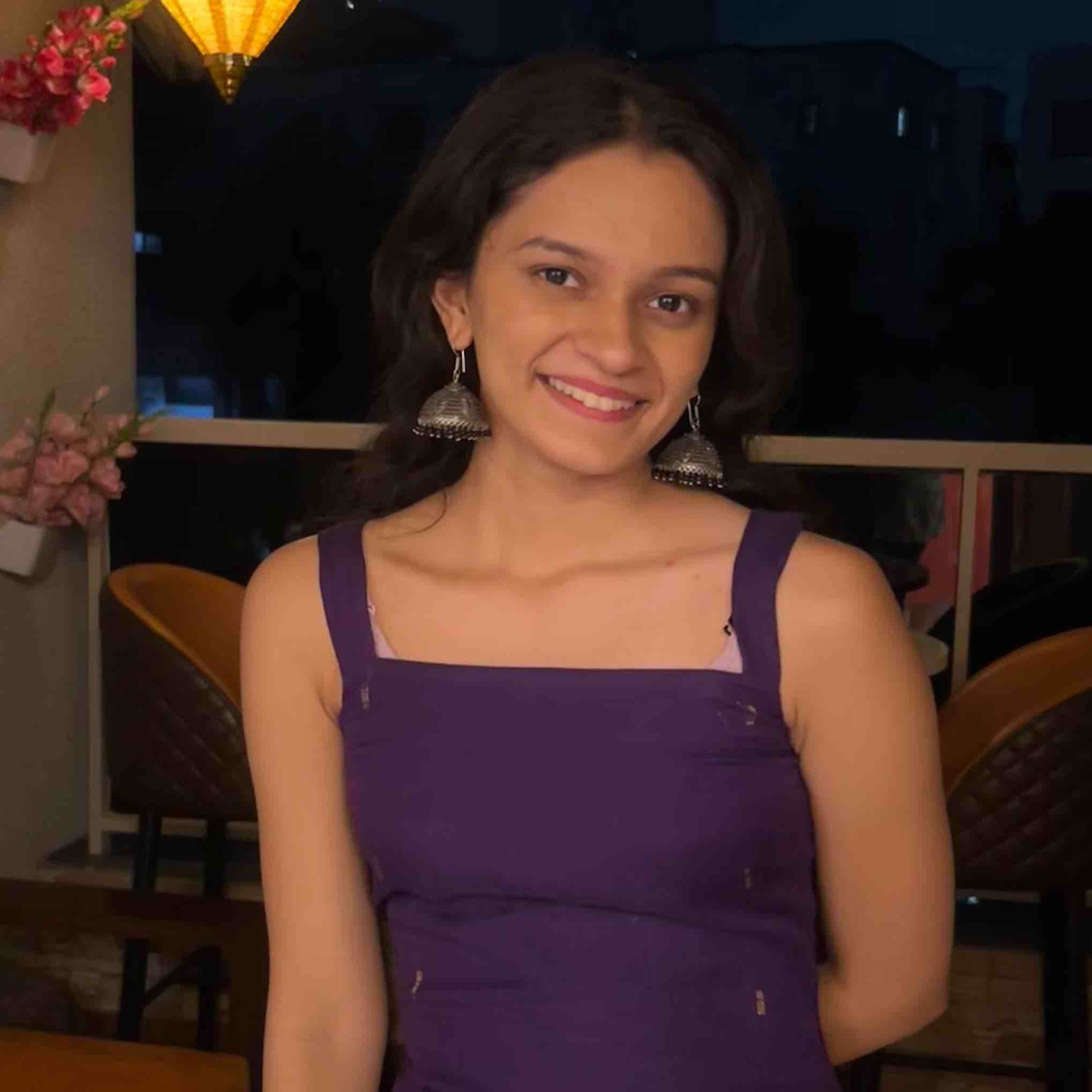 Tanishka - (Gut-Health Dietitian,Sports & Fitness Nutrition,Weight-Loss Coach)