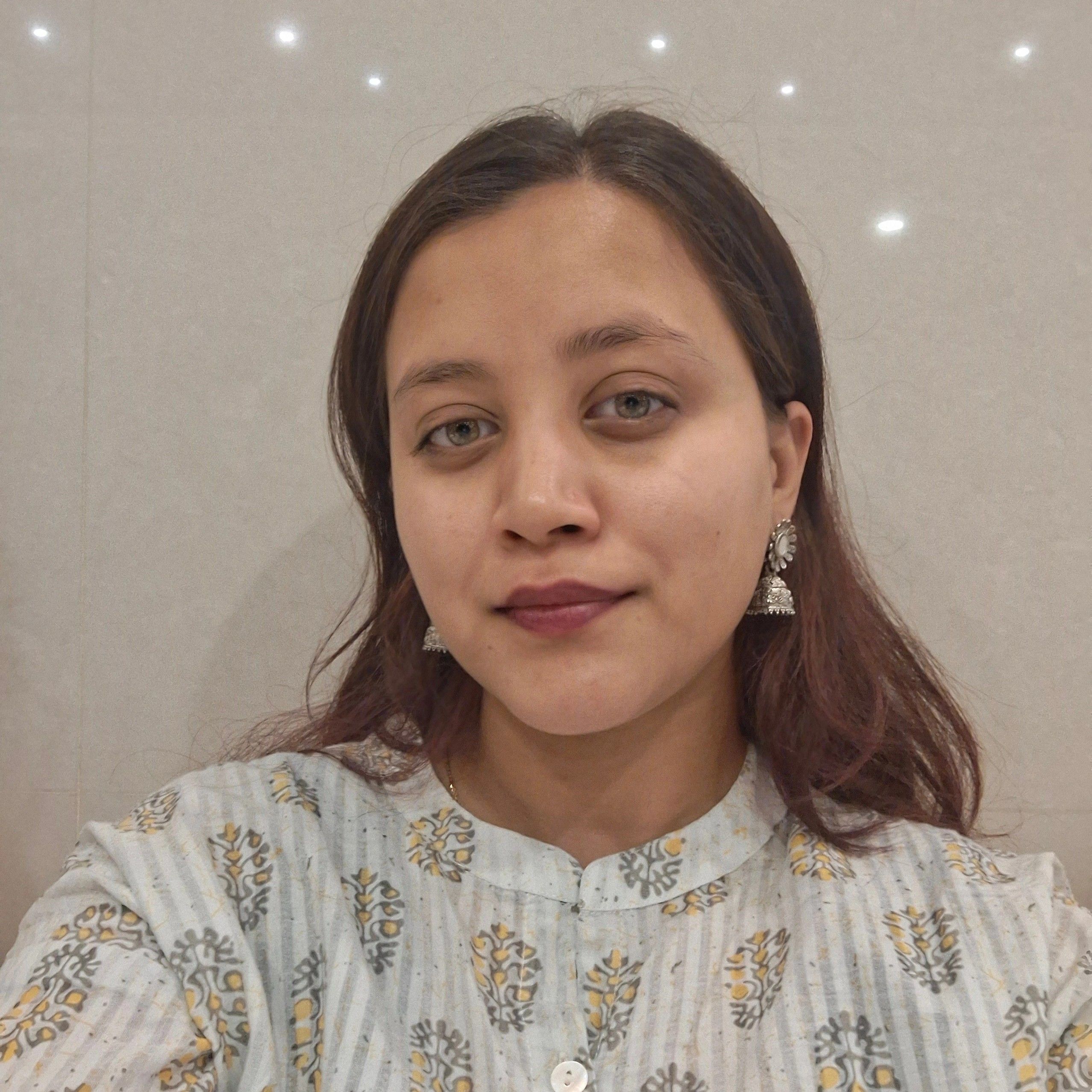 Ashwarya Patil - (Weight Management Professional)