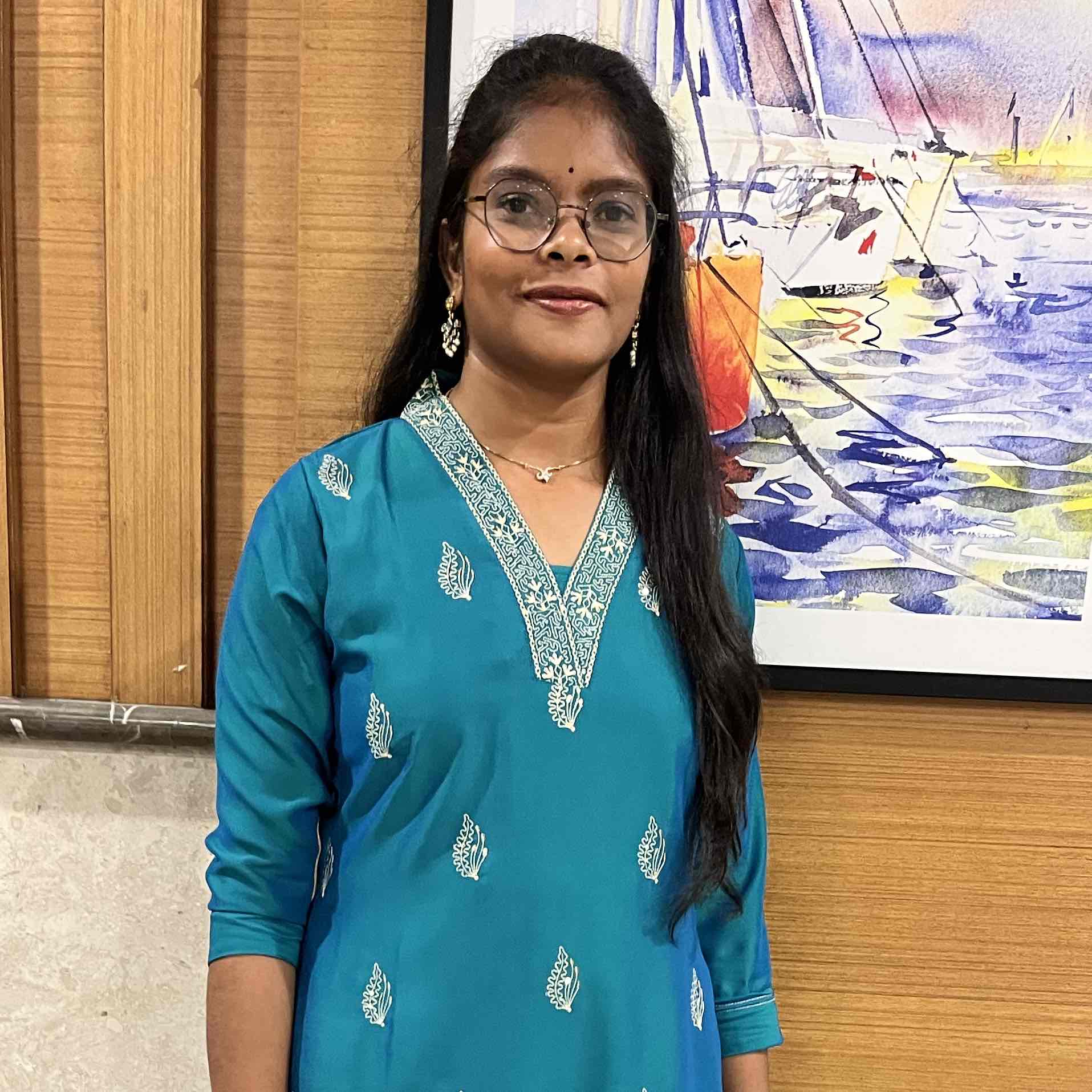 Kanya Siva - (Fitness Nutritionist)